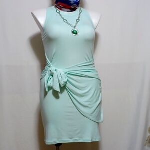 YINGKIS MINI DRESS SIZE MED IN A BEAUTIFUL PALE MINT COLOR 😍 👌